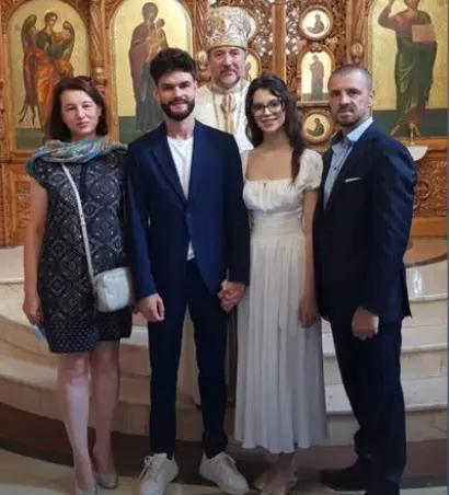 Cleopatra si parintii