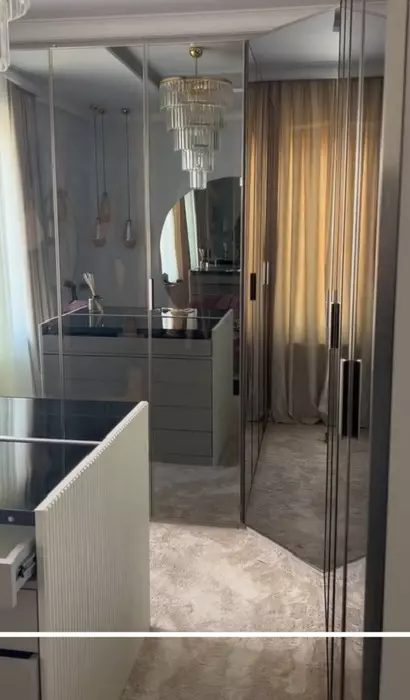 Oana Radu apartament vechi 9