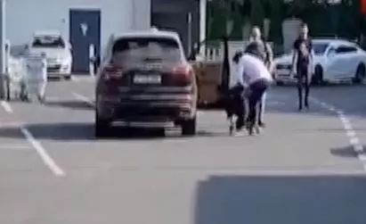 florin-pastrama-a-batut-o-pe-brigitte-intr-o-parcare-3