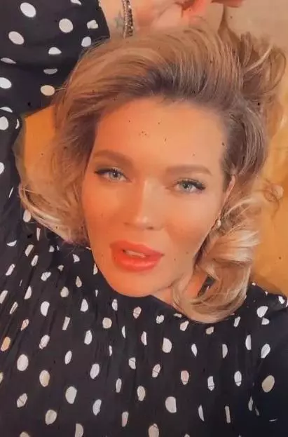 Gina-Pistol-afectiune-1