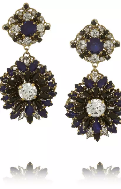 Cercei metalici, Erickson Beamon, 570 euro, www.net-a-porter.com