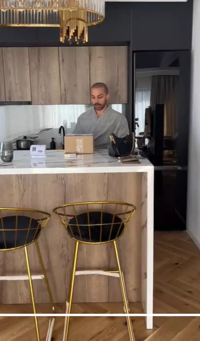 Oana Radu apartament vechi 8