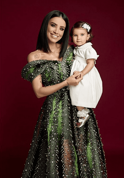 Zenaida-fetita-Adelinei-Pestritu-2