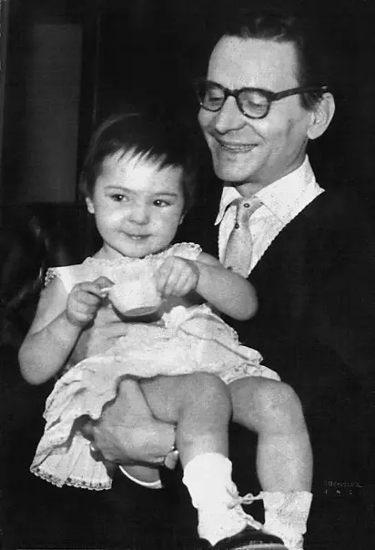 1917107_1210670161344_4101350_n