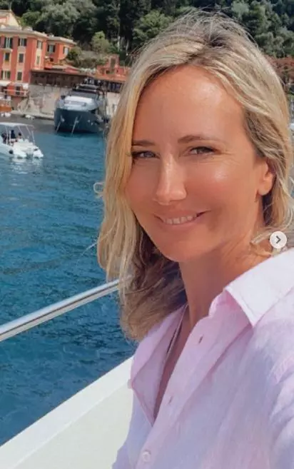 Lady-Victoria-Hervey-3