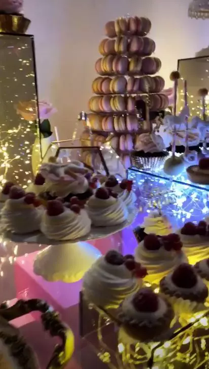 Petrecere de botez  Zenaida Maria