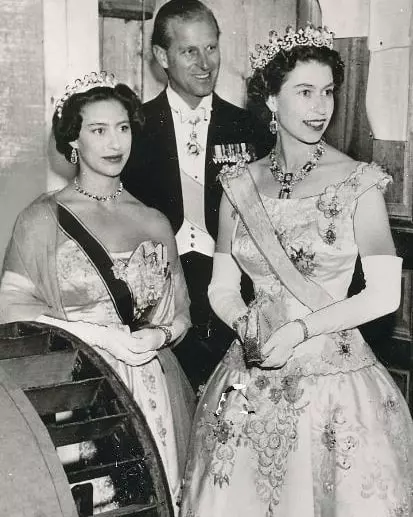 Regina Elizabeth, Prințul Phillip și Prințesa Margaret