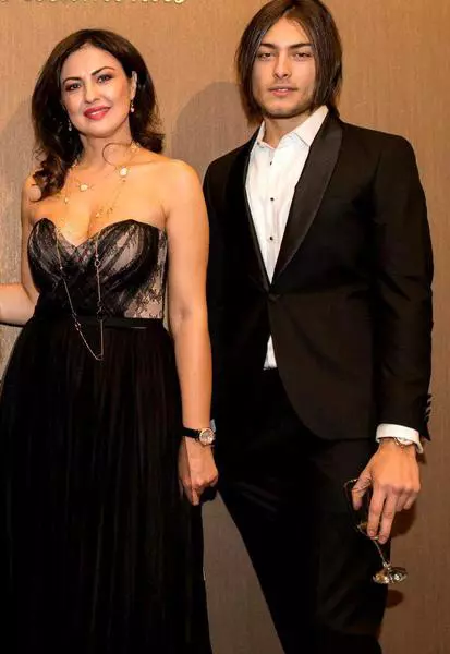 letitia-badea-si-toto