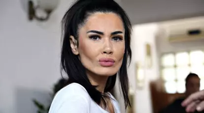 Imagine de colecție cu Oana Zăvoranu! Cum arăta vedeta în urmă cu 20 de ani, când s-a lansat în muzică: „Mai bună ca niciodată”