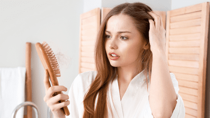 Creatina cauzează căderea părului? Cum afectează suplimentul popular sănătatea podoabei tale capilare