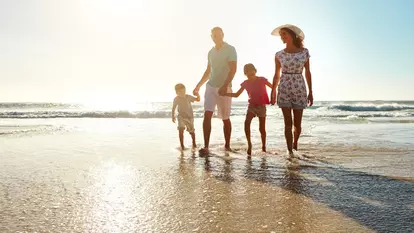 Vacanțe cu copii alături de Coral Travel: ce facilități includ pachetele dedicate familiilor