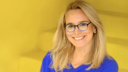 Imagini cu Andreea Esca la Căminul Cultural, construit în Porumbacu de Sus. Cum a amenajat interiorul. „Am visat la locul acesta”