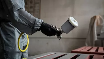 Importanța calității vopselei în domeniul vopsitoriei metalelor