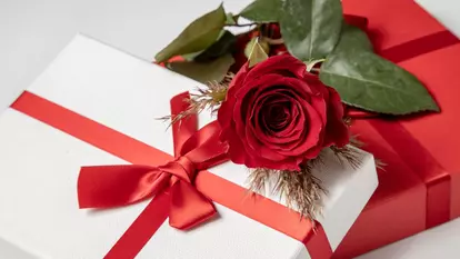 Cadouri mici care, dar cu mesaj: cum le alegi când nu e nicio ocazie specială