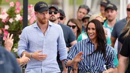 Meghan Markle și Prințul Harry, revenire de lux în Marea Britanie: cât a costat zborul cu avionul privat și ce tensiuni reaprinde mutarea