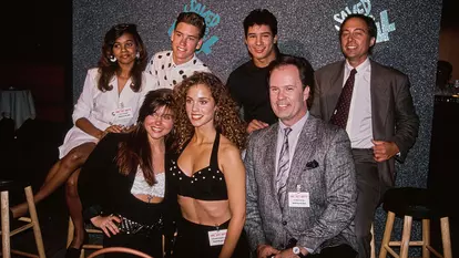 Dennis Haskins, actorul care i-a dat viață simpaticului director Belding din „Salvați de clopoțel”, a murit la 75 de ani