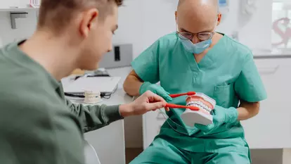 5 clinici stomatologice pentru albire dentară în zona Dorobanți