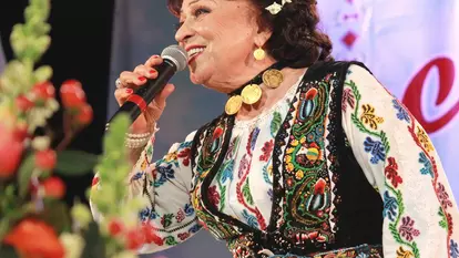 Maria Ciobanu se întoarce pe scenă la 89 de ani. Pregătește două concerte mari, iar publicul abia așteaptă să o revadă