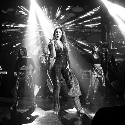 Iulia-Vantur-concerte-America-3