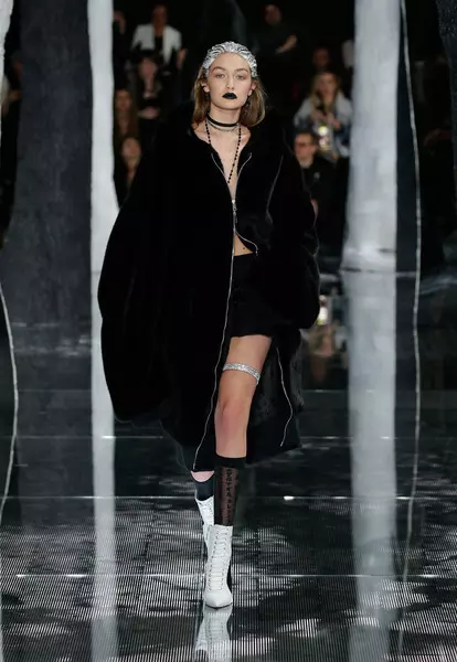 FENTY PUMA By Rihanna colectia toamna iarna 2016-2017