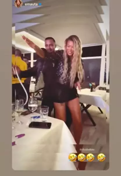 ema-uta-si-alex-bodi-