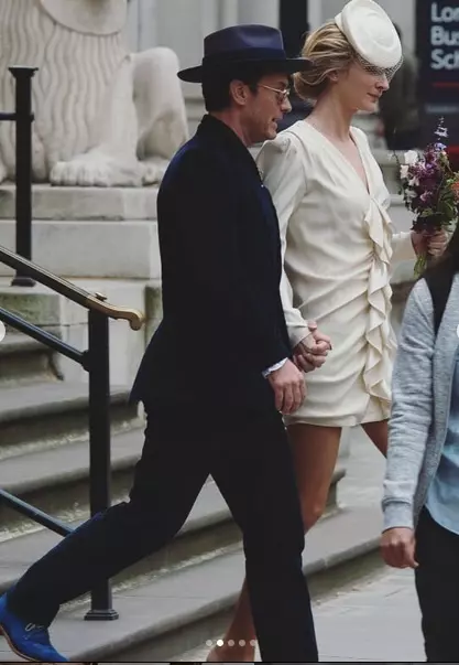 Jude-Law-s-a-insurat..4