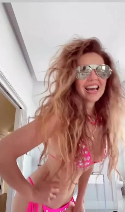 thalia-in-costum-baie
