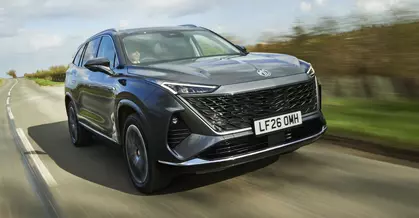 Completare la vârf, sub formă de SUV premium cu dimensiuni generoase: MGS9 PHEV poate fi acum comandat în România