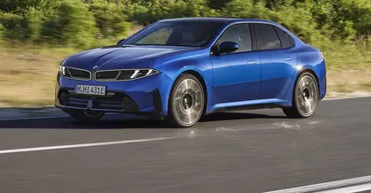 Dincolo de adoptarea stilului Neue Klasse, a opta generație BMW Seria 3 insistă pe esența bavareză