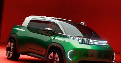 Paris, Le Mondial de l’Automobile 2026 – Fiat Mulitplay Concept materializează un alt fel de odisee spațială