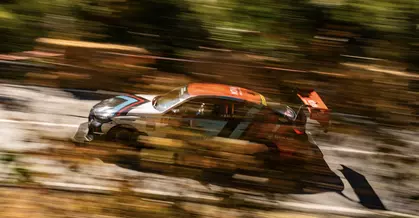 Recomandare de weekend: viteză în coastă la Brașov, plus BMW-uri electrice și Ari Vatanen pe Drumul Poienii
