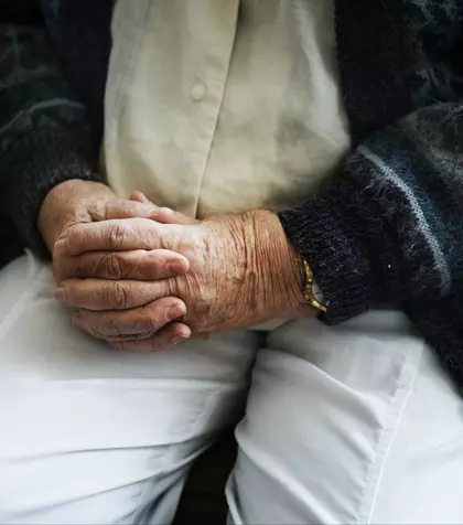Primarul localității, DETALII CUTREMURĂTOARE despre cazul veteranului de război găsit mort în casă, în timp ce fiul său AR FI ASCUNS pentru a continua să încaseze pensia. E DE NECREZUT cât timp a zăcut bătrânul fără viață în propria locuință