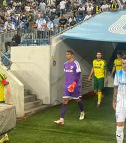 După boicotul din tur, Craiova și Vitebsk au surprins din nou » Regulamentul UEFA prevede amenzi și suspendări