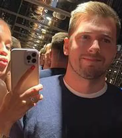 Anamaria vrea să obțină 50 de milioane de dolari de la superstarul Luka Doncic