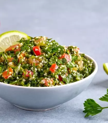 Salată Tabbouleh – rețetă și beneficii