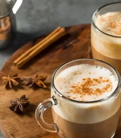 De ce e bine să pui scorţişoară în cafea? Ce efect are