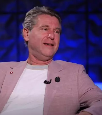 Florin Răducioiu, dragoste cu năbădăi cu Janine Sârbu. Cum a aflat că îl înșală. Urmărire ca în filme