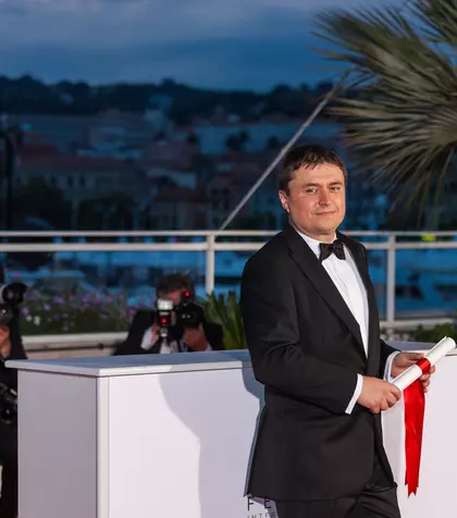 Fjord, noul film al lui Cristian Mungiu, ovații la Cannes. Zece minute de aplauze pentru drama cu Sebastian Stan