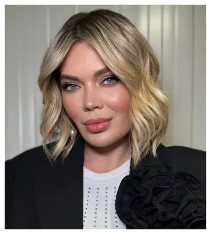 Gina Pistol, REACȚIE NEAȘTEPTATĂ la ultimele fotografii postate de Delia: „Am intrat pe ele ca să dau cu zoom”. Imaginile cu artista în costum de baie au încins internetul