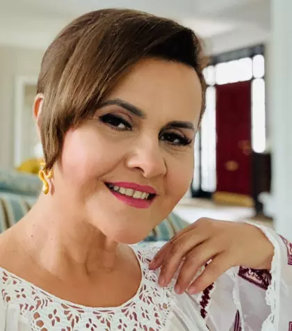 De Sf. Nicolae, Niculina Stoican a primit un CADOU atât de frumos și de prețios, încât i-au dat lacrimile de bucurie. Are o semnificație atât de puternică încât o lasă fără cuvinte. Interpreta de muzică populară a împărtășit emoția cu fanii