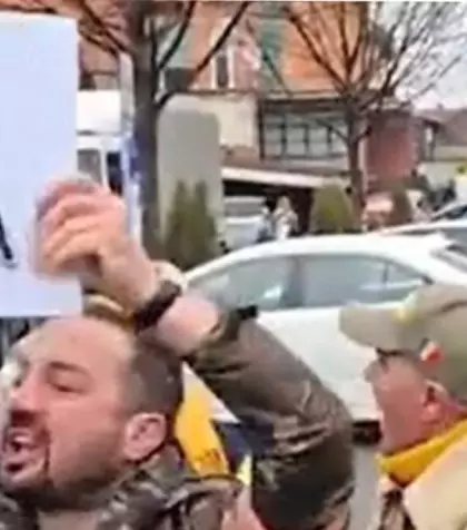 Ce s-a întâmplat cu bărbatul care i-a strigat „marș la Moscova” lui Călin Georgescu, în mijlocul paradei de 1 Decembrie, de la Alba Iulia