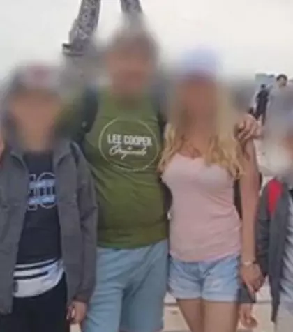 Tragedia din spatele unei „familii perfecte” din Constanța. Pozau împreună în vacanțe de lux, dar își abuzau copiii în spatele ușilor închise. Cei doi băieți n-au mai rezistat și au cerut ajutorul Poliției. Ce au descoperit autoritățile e tulburător