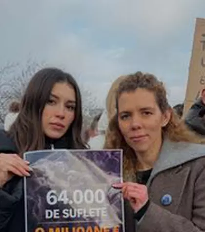 Teodora Stoica și Ionuț Lupescu, printre persoanele ieșite în stradă la manifestația din fața Parlamentului: „M-am întors acasă cu o greutate în piept”