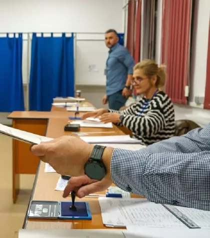 Cum poți deveni membru în secțiile de votare la alegerile pentru Primăria București și cât se câștigă