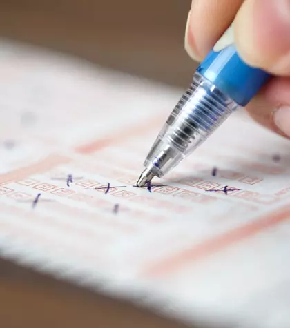 Rezultatele Loto 6/49 din 23 noiembrie 2025. Numerele câștigătoare extrase duminică