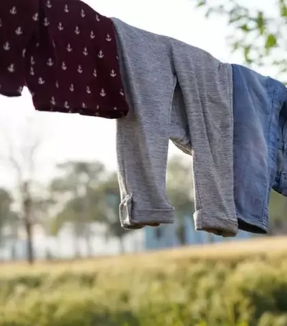 Ce înseamnă când visezi rufe