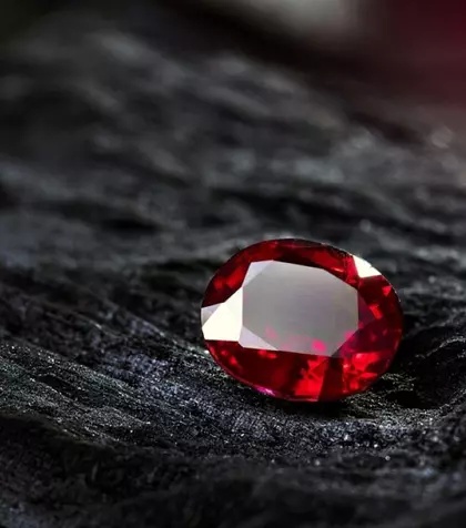 Ce înseamnă când visezi rubin