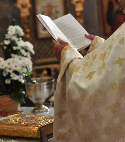 Ce este Sfântul Maslu şi ce semnificaţie are