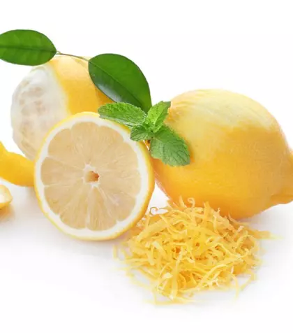 10 moduri practice de a reutiliza cojile de lămâie