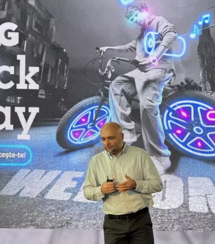 Catalogul eMAG de Black Friday 2025. Televizor la 200 de lei, maşină de spălat la 650 de lei, bilet pe viaţă la Untold